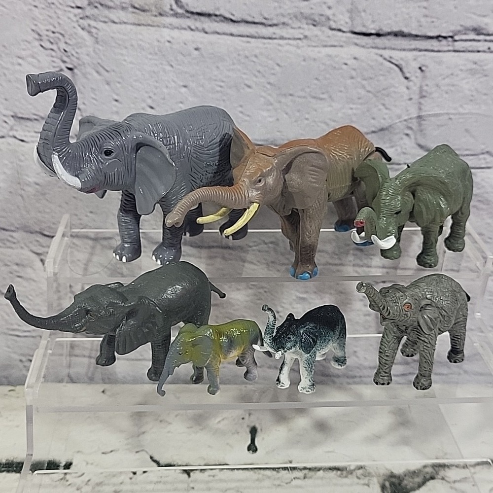 Animal Figures Elephant Lot Of 7‎ Assorted Sizes With Young Calfs
